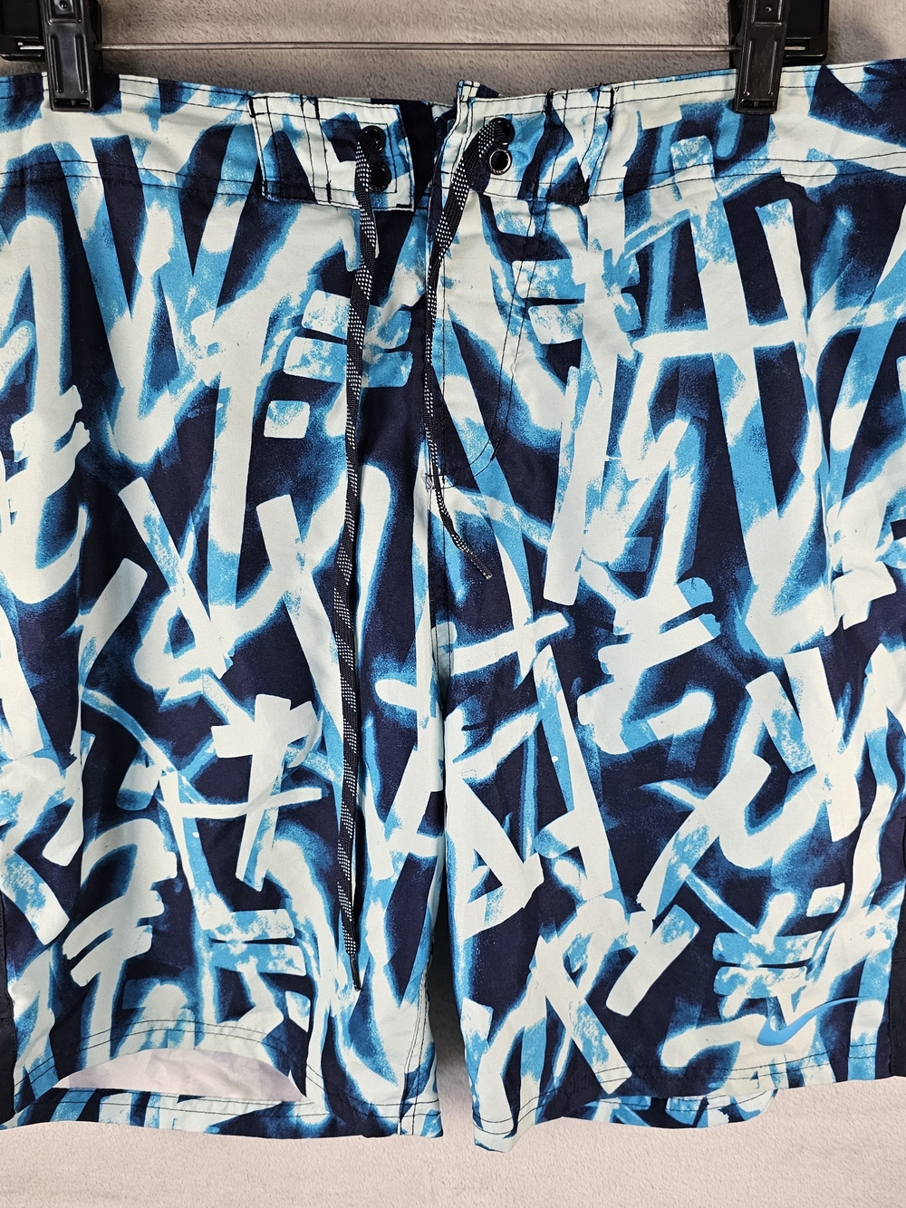 Nike Sz. Large Men's Volley Graffiti Board Shorts Swim Trunks Lined W34 Casual